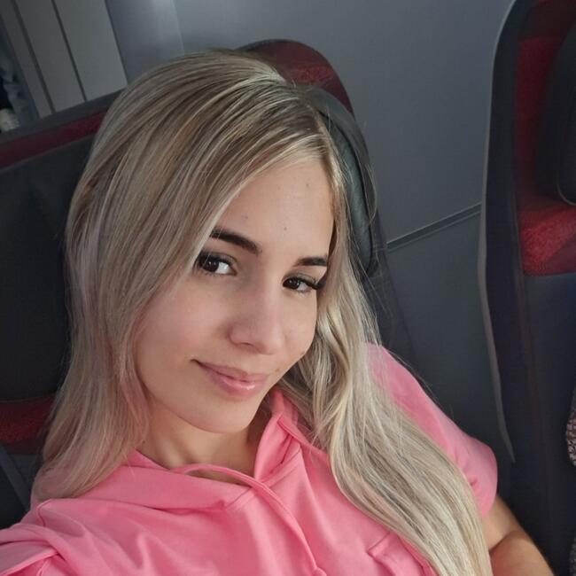Babysitter in Rovigo: Alexnny