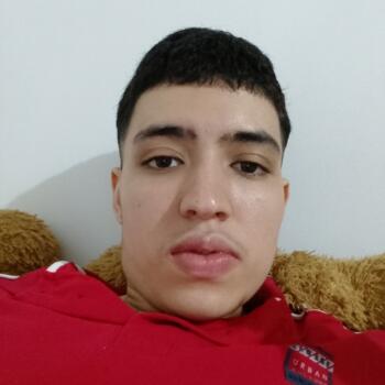 Trabajo para niñera en Medellín: trabajo de niñera Steven