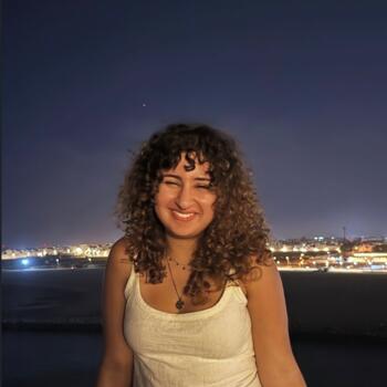 Babysitter in Rabat: Kenza