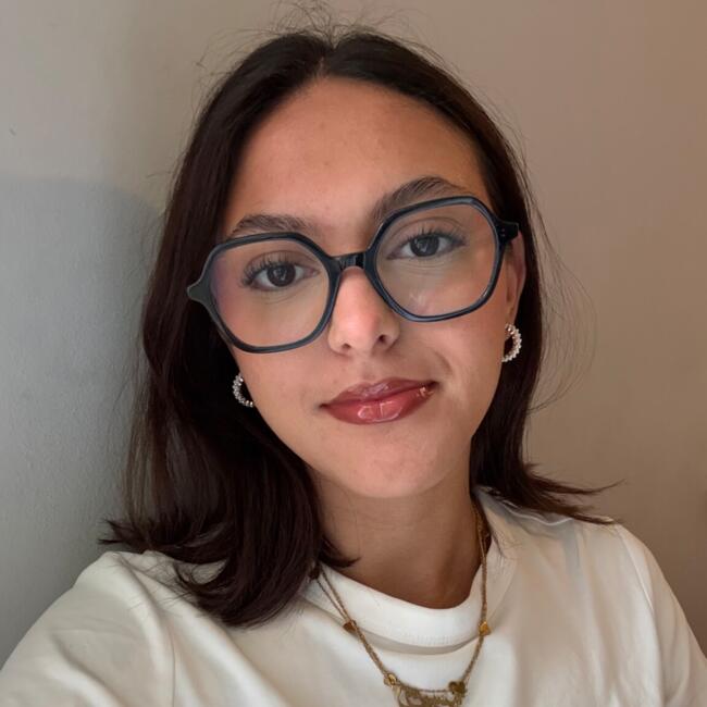 Babysitter in Toulouse: Romaissa