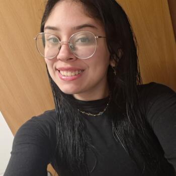 Babysitter in Joinville: Maria