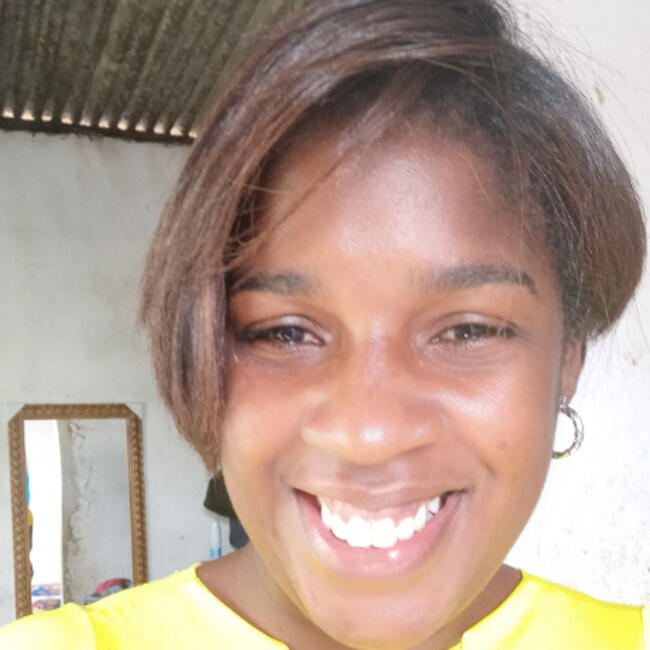 Babysitter in Salvador: Brunaisa