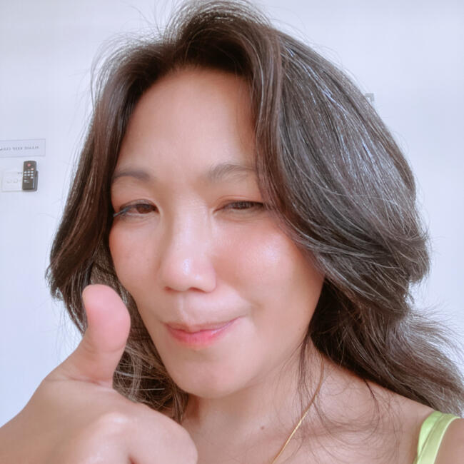 جليسة أطفال في دبي: Anne