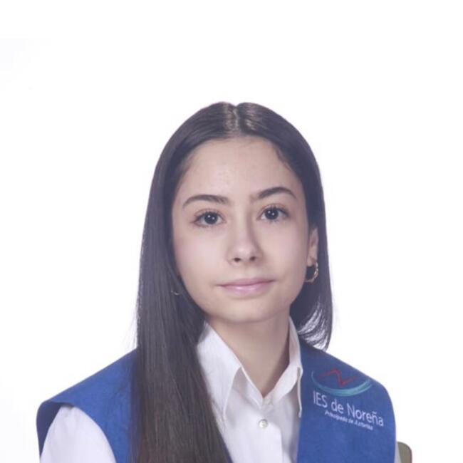 Babysitter in Noreña: Alba