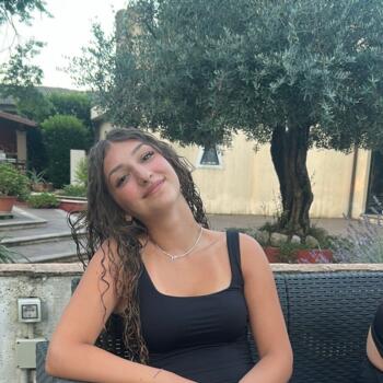 Babysitter in San Cesareo: Emily