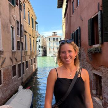 Babysitter Melbourne: Shae