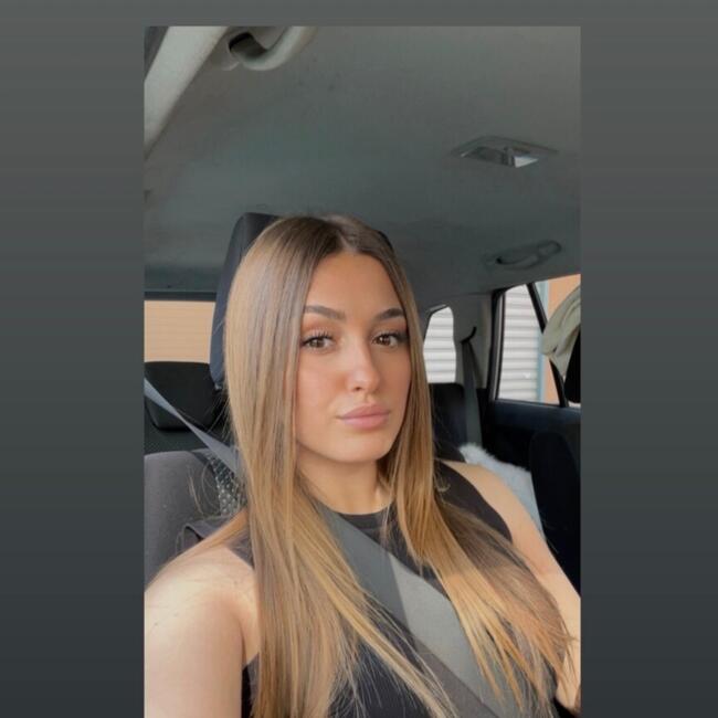 Babysitter in Milan: Denisa