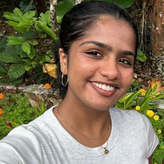 Babysitter in Philadelphia: Meera