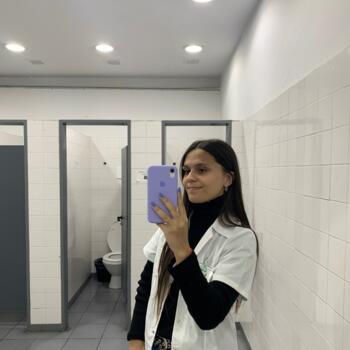 Babysitter in Morón: Maite