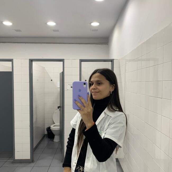 Babysitter in Morón: Maite