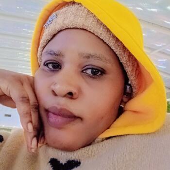 Babysitter in Ar Rass: Nelly