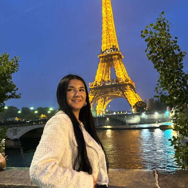 Babysitter in Arlon: Mila