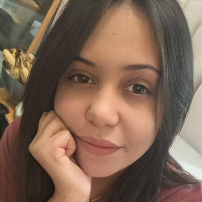 Babysitter in Antwerp: Katia Lúcia