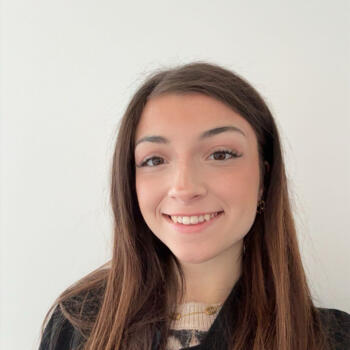 Babysitter in Marck: Anaïs