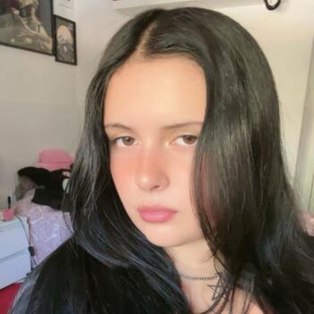 Babysitter em Lisboa: Ariana Matias