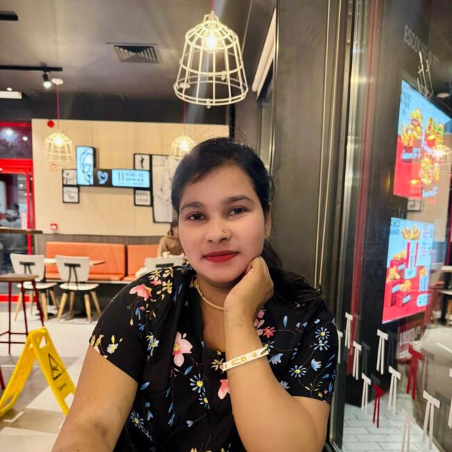 Babysitter in Seixal: Pollobi