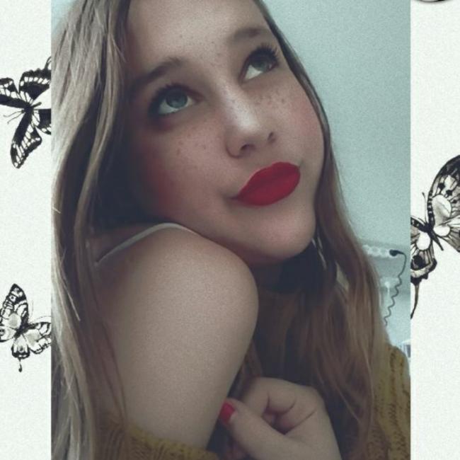 Namur 베이비시터: Ashley