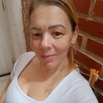 Babá em Jundiaí: Daniele Cristina
