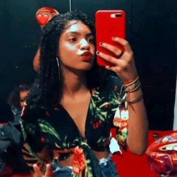 Emprego de babá em Barra Mansa: emprego de babá Danielle