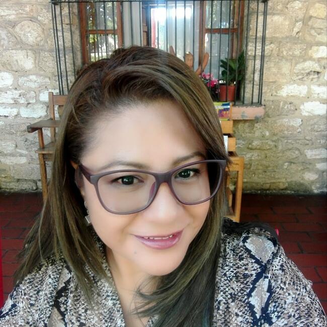 Δουλειά για babysitter στην περιοχή Πόλη της Γουατεμάλας: Elizabeth