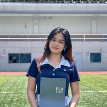 부산광역시에 있는 베이비시터: Princes