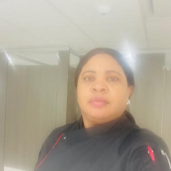 Babysitter Lauderhill: Zeneta