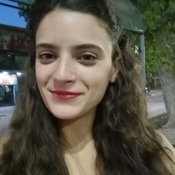 Niñera en Mendoza: Camila