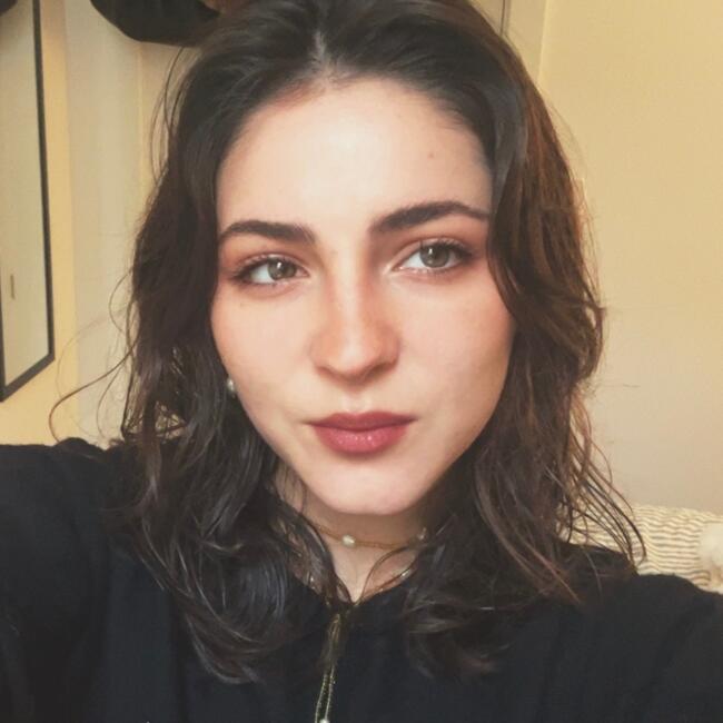 Canguro en Madrid: Camila