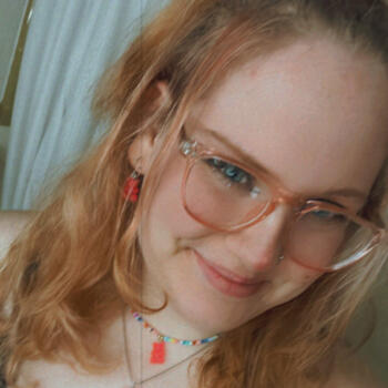 Babysitter in Belleview (Florida): Kira