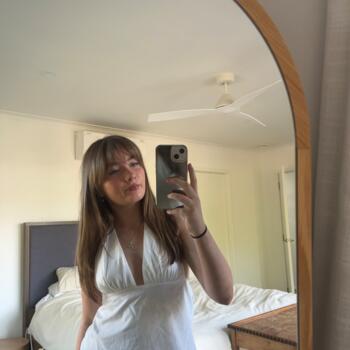 Babysitter in Tauranga: Lola Griffith