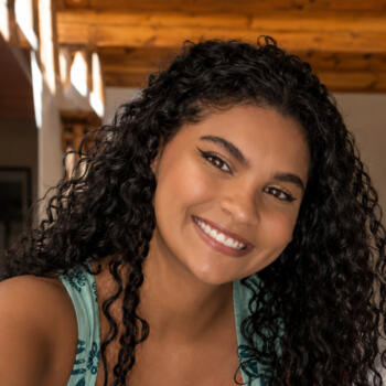 Babá em Vila Velha: Sabrina