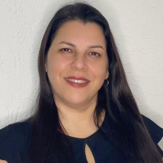 Babá em Uberaba: Márcia