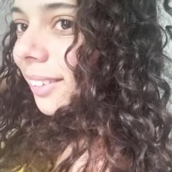 Babysitter in Minas: Gabriela