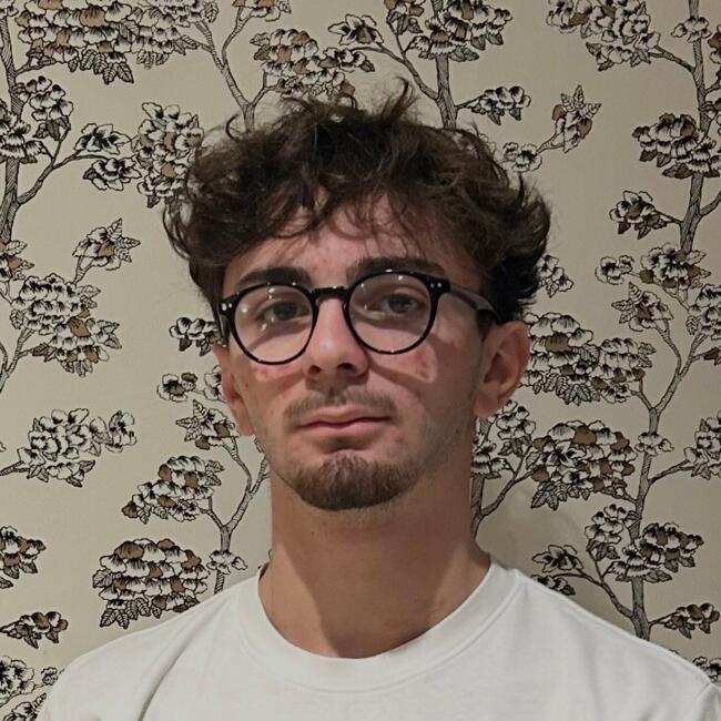 Babysitter in Blainville-sur-Orne: Jeremie