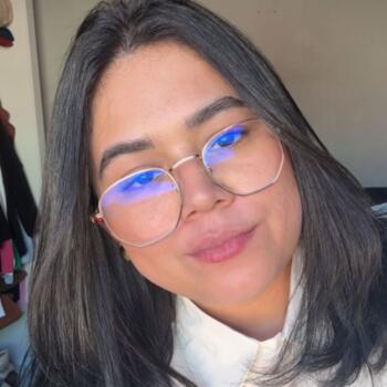 Babysitter Guarulhos: Rafhaela