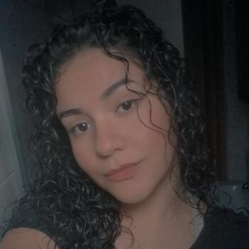 Babysitter in Embu das Artes: Joh