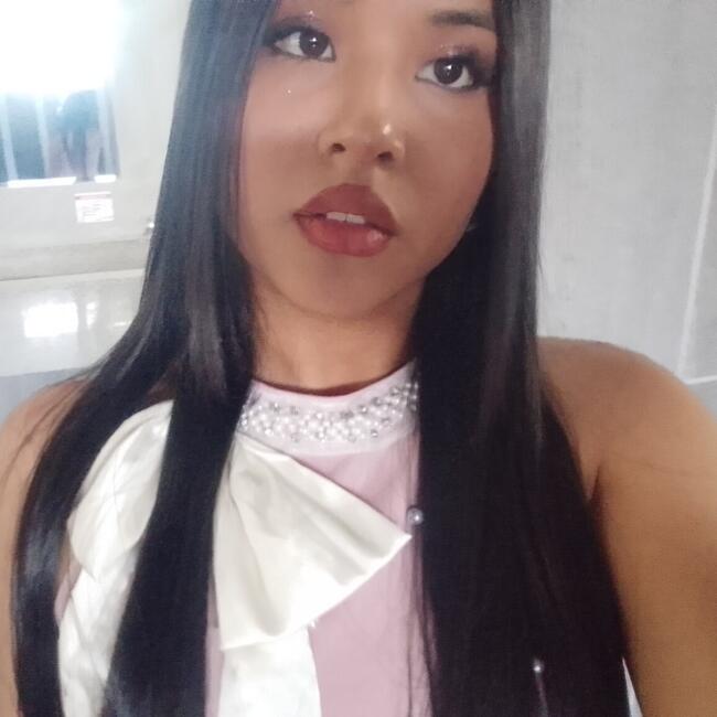 Babysitter in La Molina: Isabel