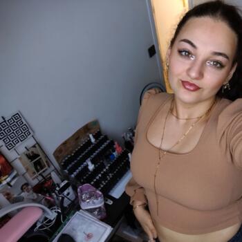 Babysitter in Villemomble: Déborah