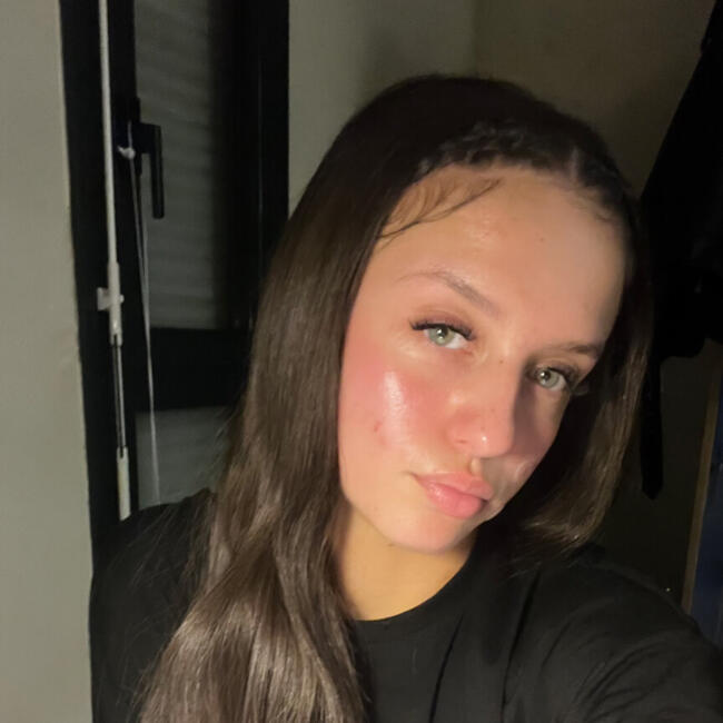 Babysitter in Roissy-en-Brie: Eden