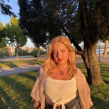 Babysitter Coimbra: Zoe
