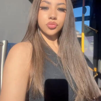 Babysitter Hamilton: Cee