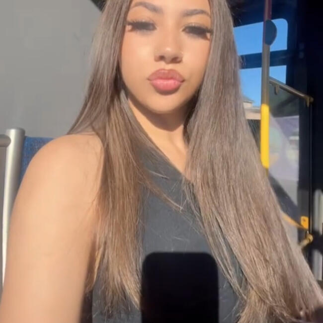 Babysitter in Hamilton: Cee