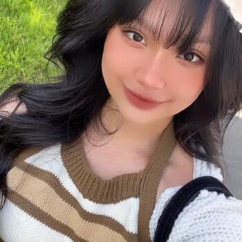 Babysitter in Edmonton: Thanh Ngân