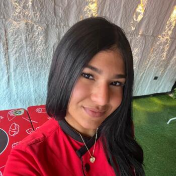 Babysitter in Fazenda Rio Grande: Rosa