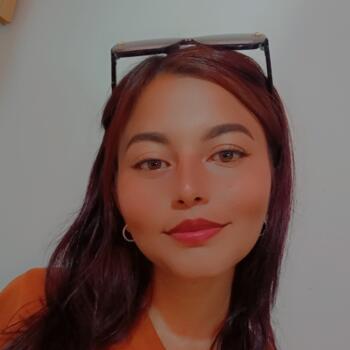 Babysitter in Armenia: Daniela