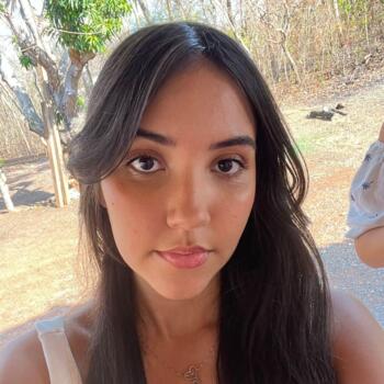 Babá em Cuiabá: Giselle