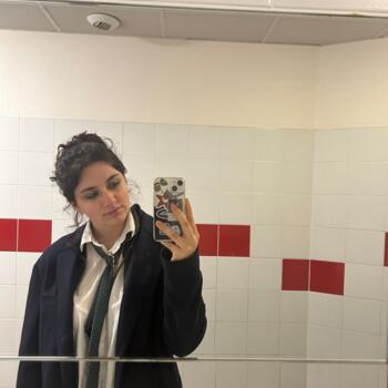 Babysitter in Genas: Anouk