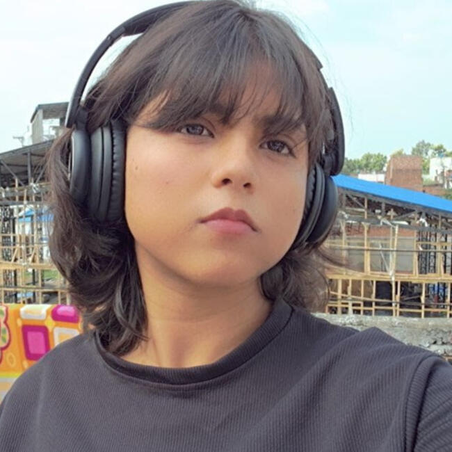 लखनऊ में बेबीसिटर: Asna