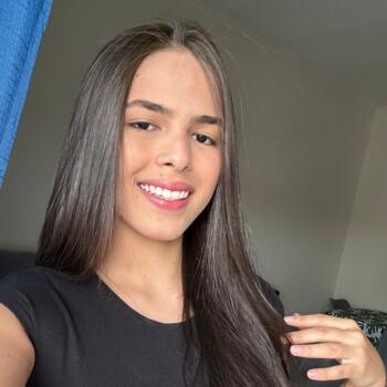 Babysitter em São Domingos de Rana: Isabela