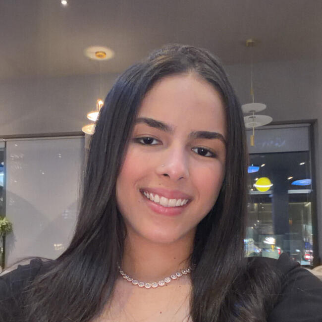 Babysitter in São Domingos de Rana: Isabela